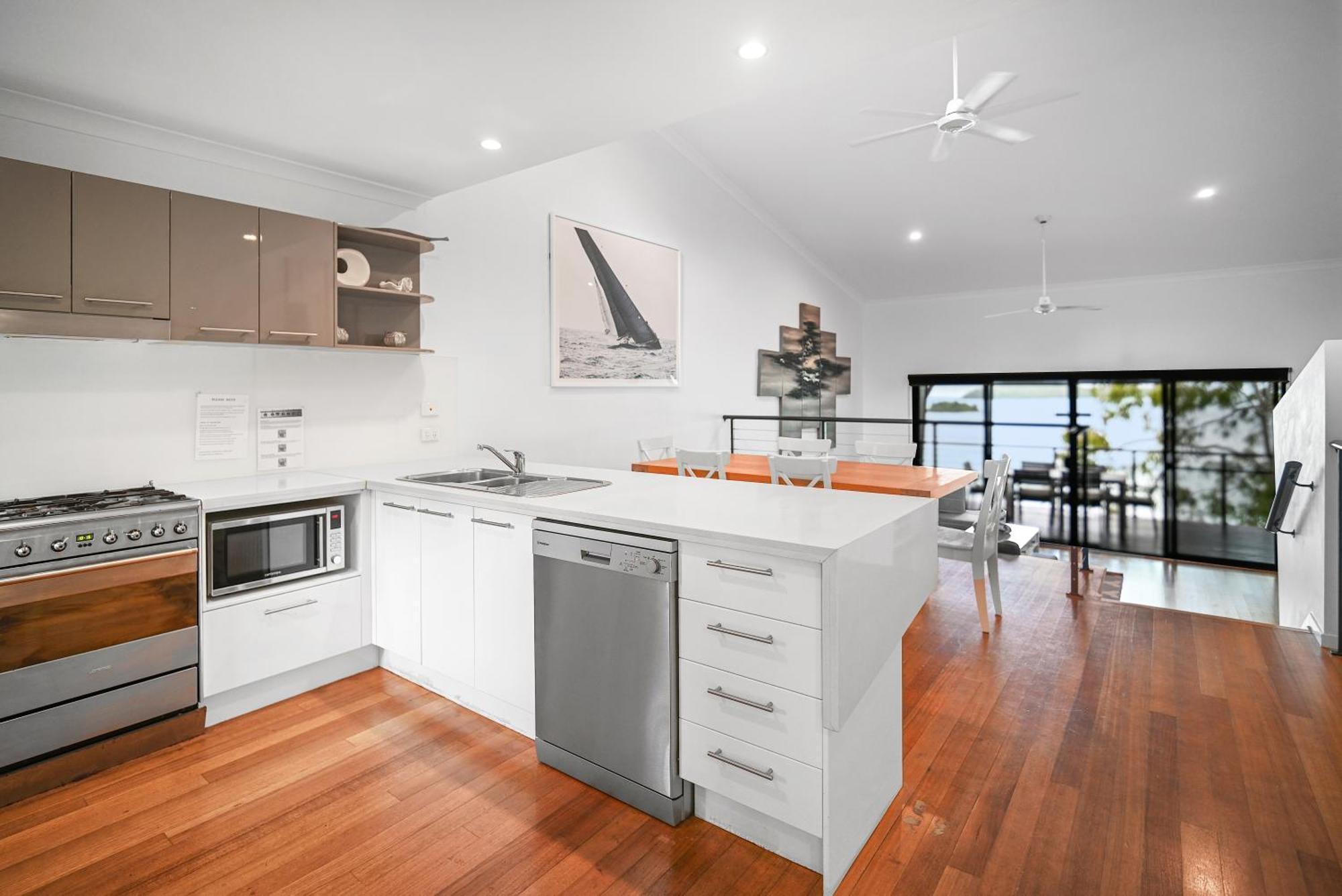 Shorelines Hamilton Island Luaran gambar
